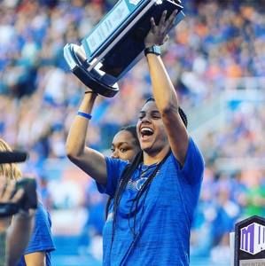 Meet your Posher, Joyce